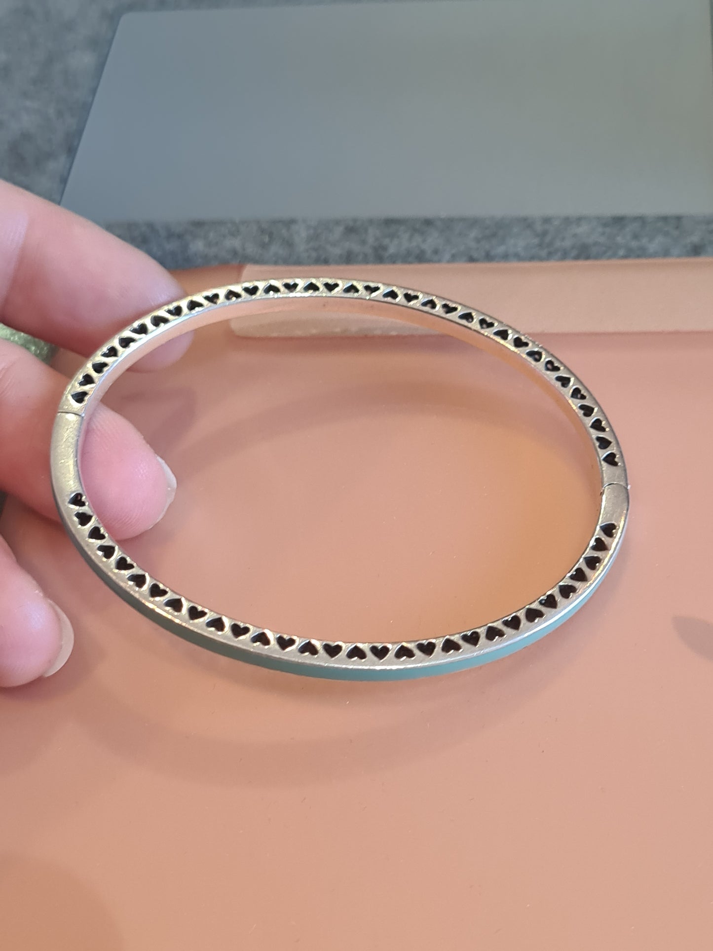 Genuine Pandora Mint Green Enamel Pave Sparkling Radiant Heart Bangle