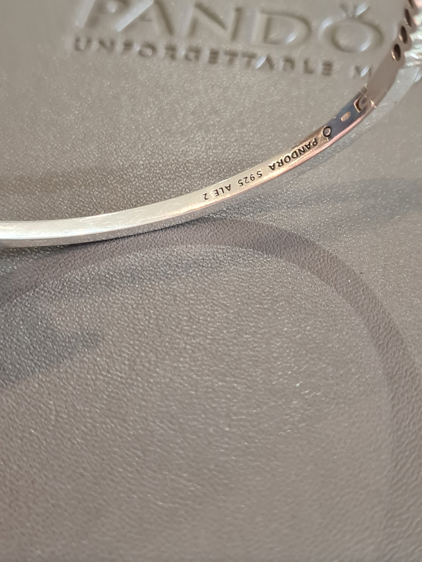 Genuine Pandora Sparkle Clear Stone Bangle Sparkle Size 2