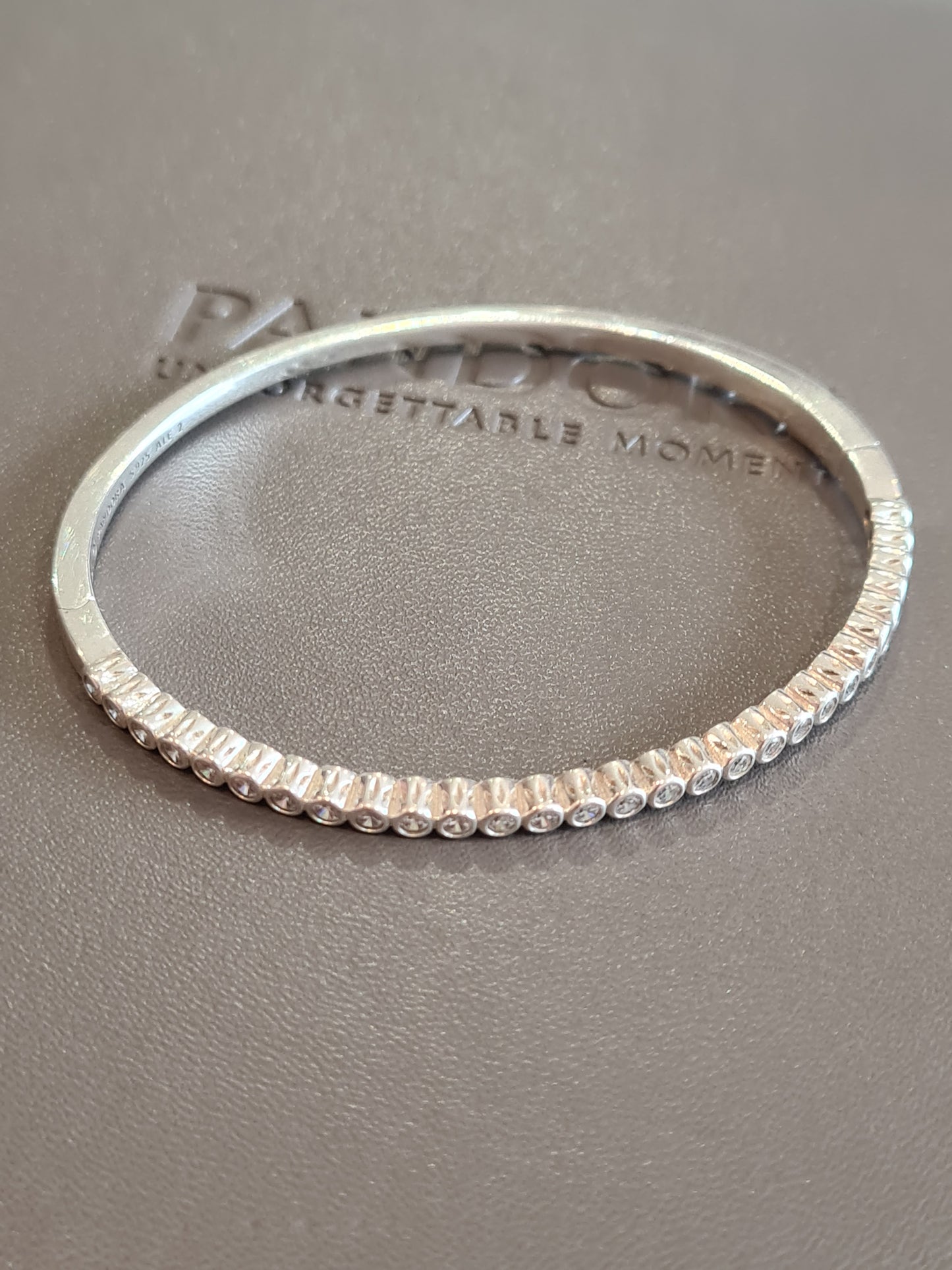Genuine Pandora Sparkle Clear Stone Bangle Sparkle Size 2