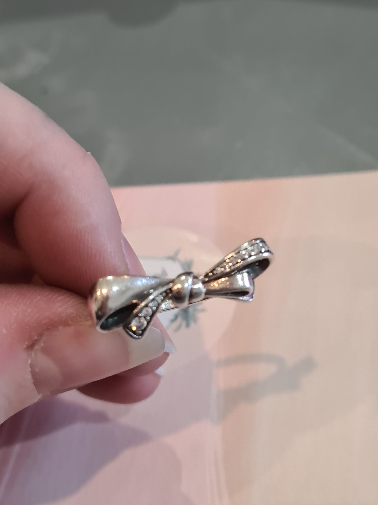 Genuine Pandora Oversized Bow Pave Ring Size 52