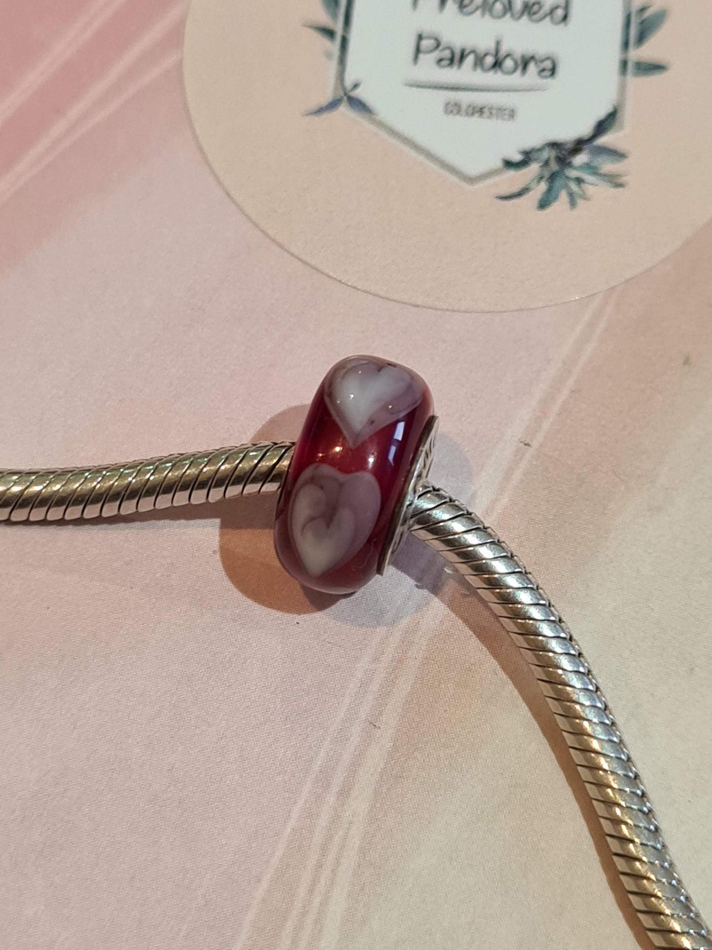 Genuine Chamilia Cerise Pink Glass Murano With Lilac Hearts Charm