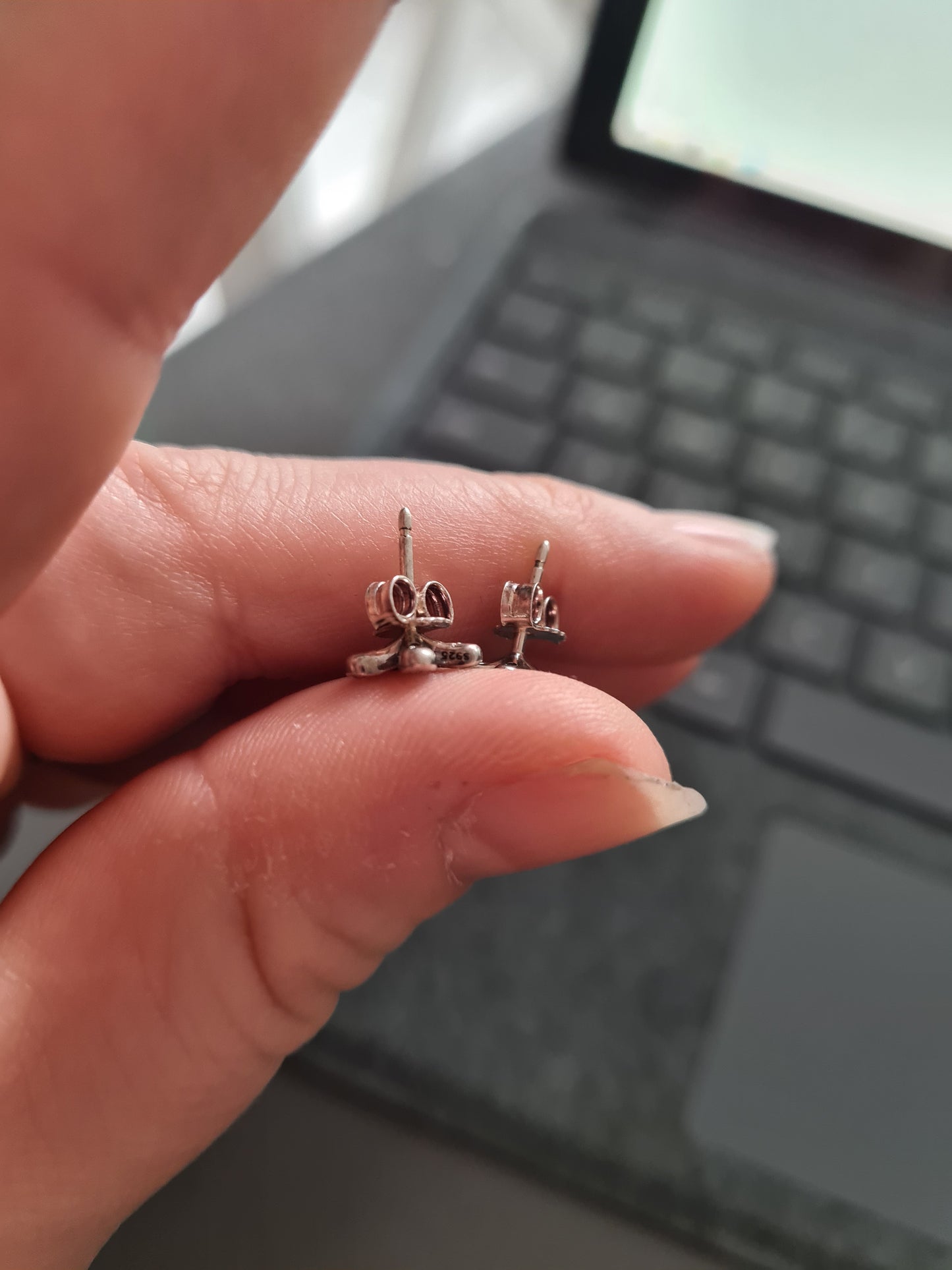 Genuine Pandora Pave Daisy Flower Earrings