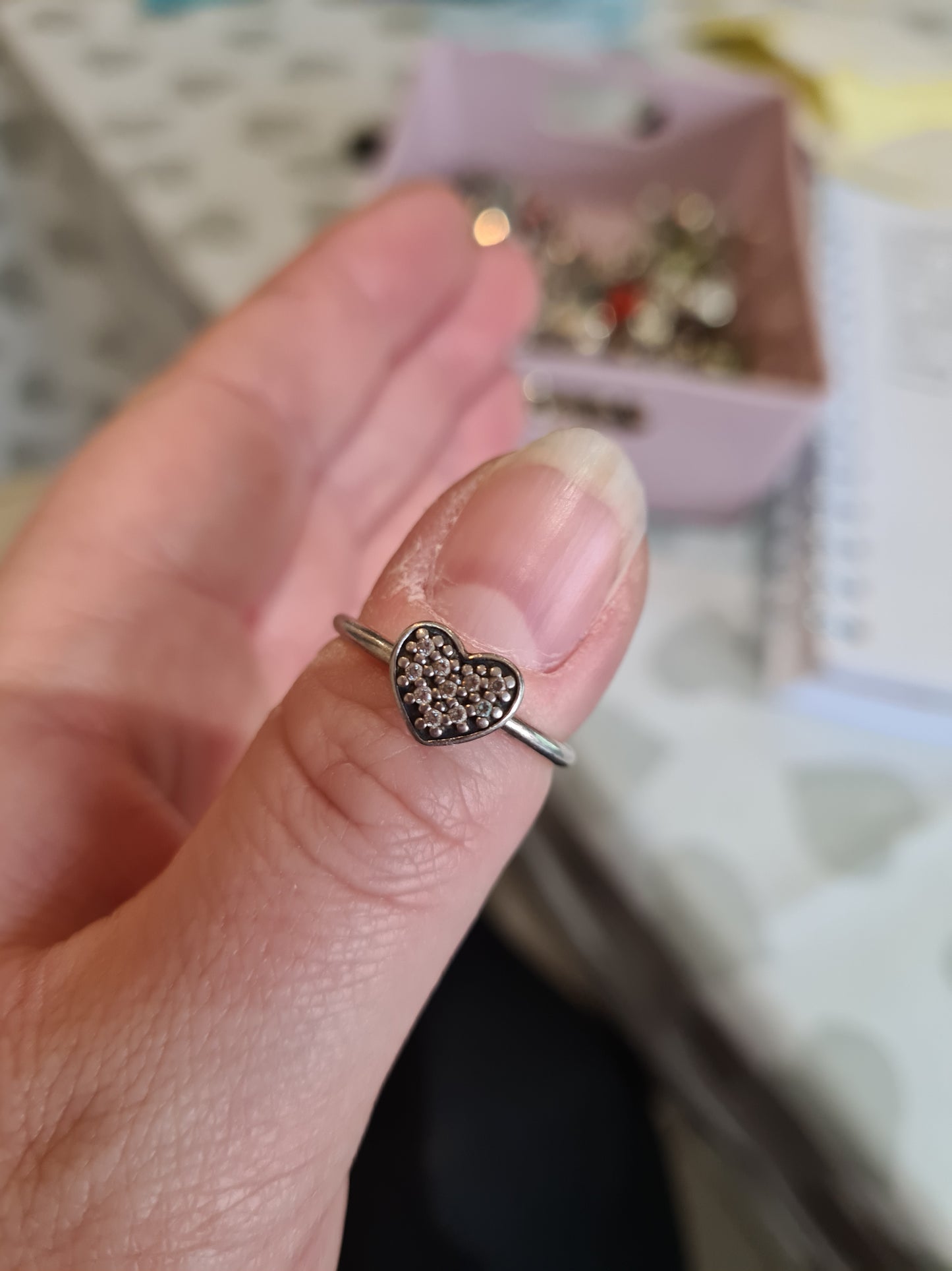 Genuine Pandora Heart Pave Clear Stone Oxidised Ring Size 56