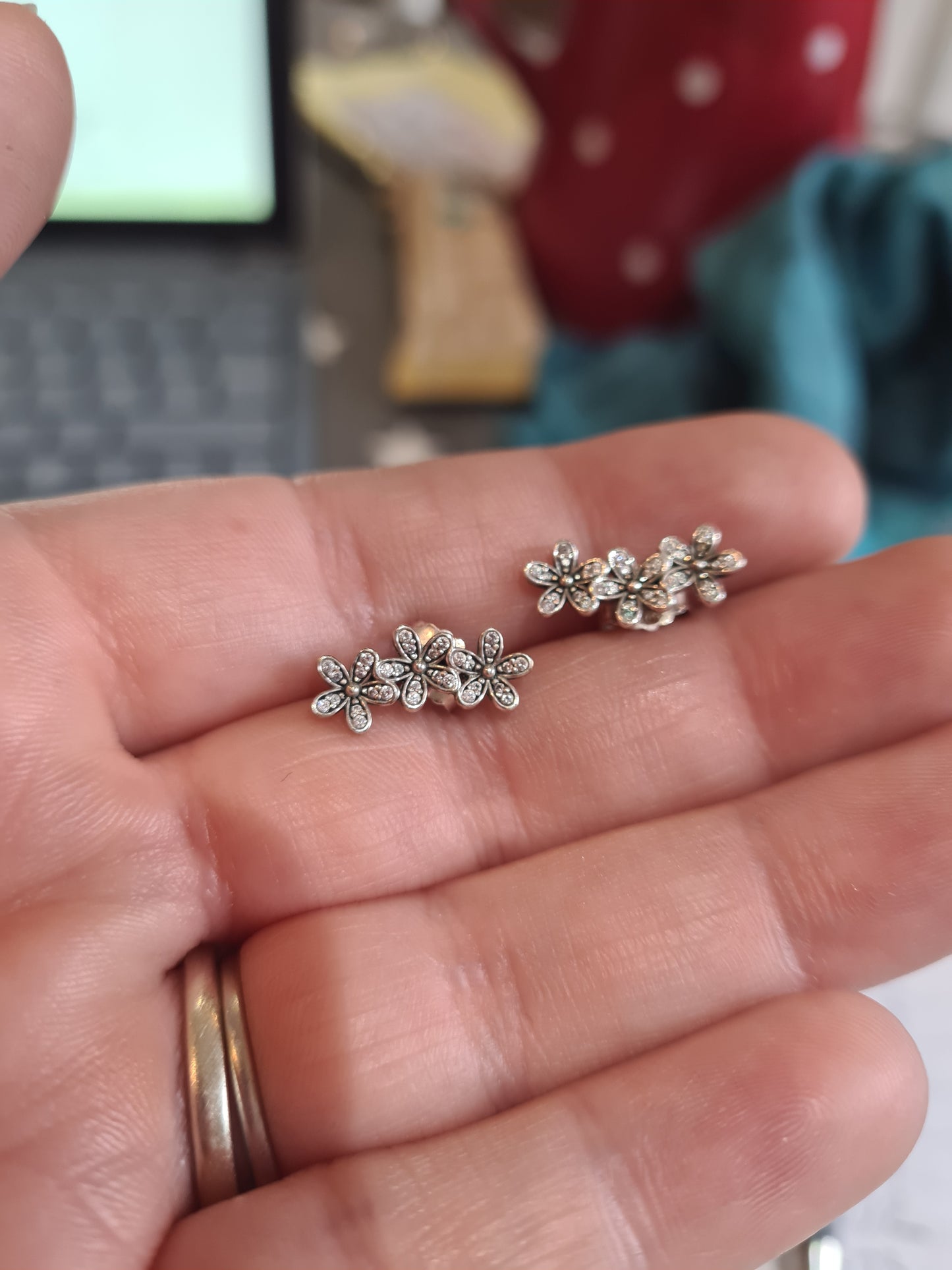 Genuine Pandora Pave Trio of Daisy Flower Earrings