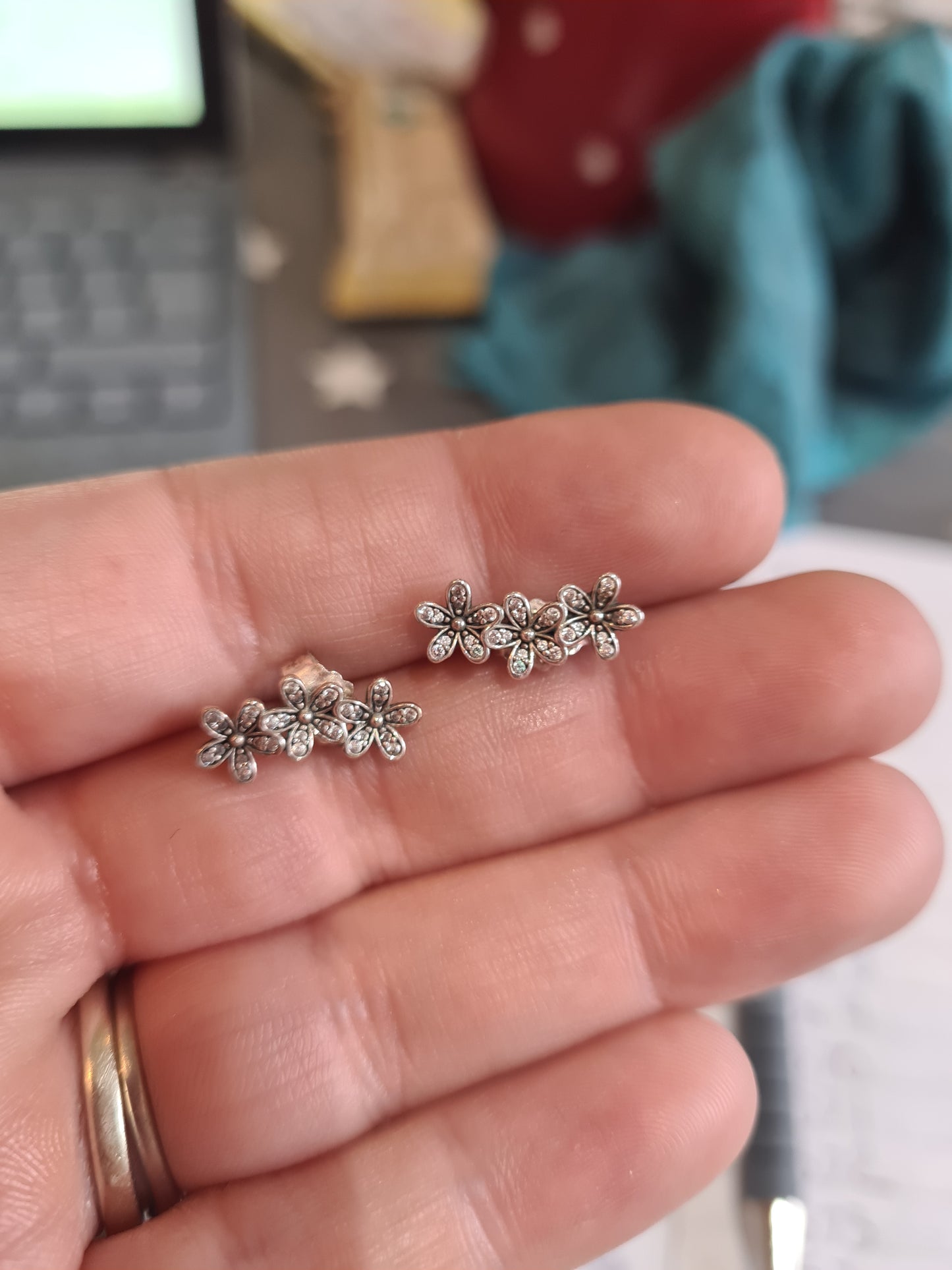 Genuine Pandora Pave Trio of Daisy Flower Earrings