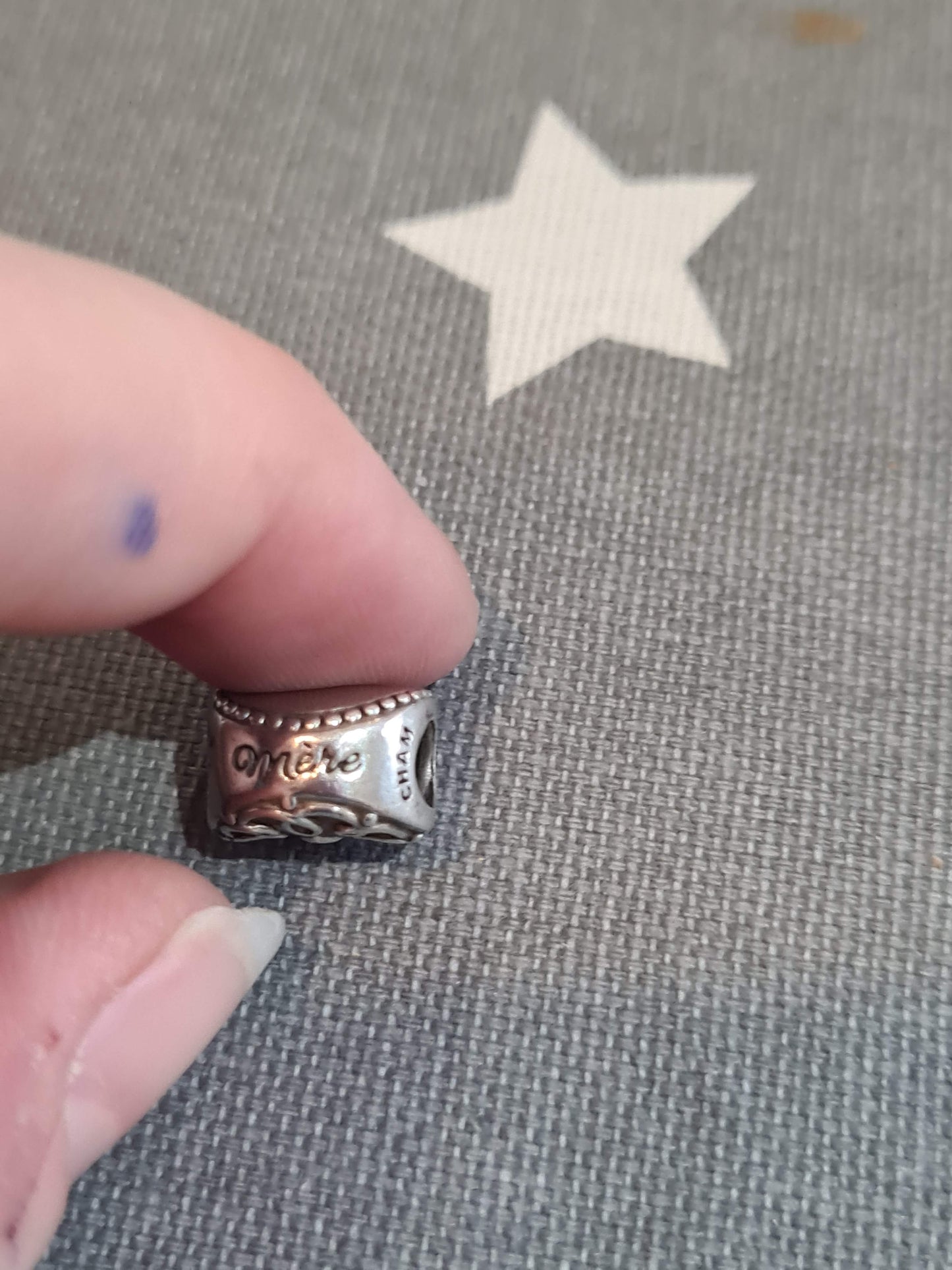 Genuine Chamilia Beautiful Mum Oval Charm SALE