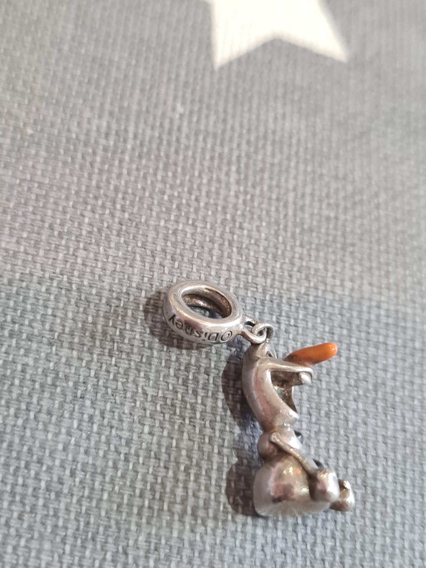 Genuine Chamilia Disney Frozen Olaf the Snowman Dangle Charm