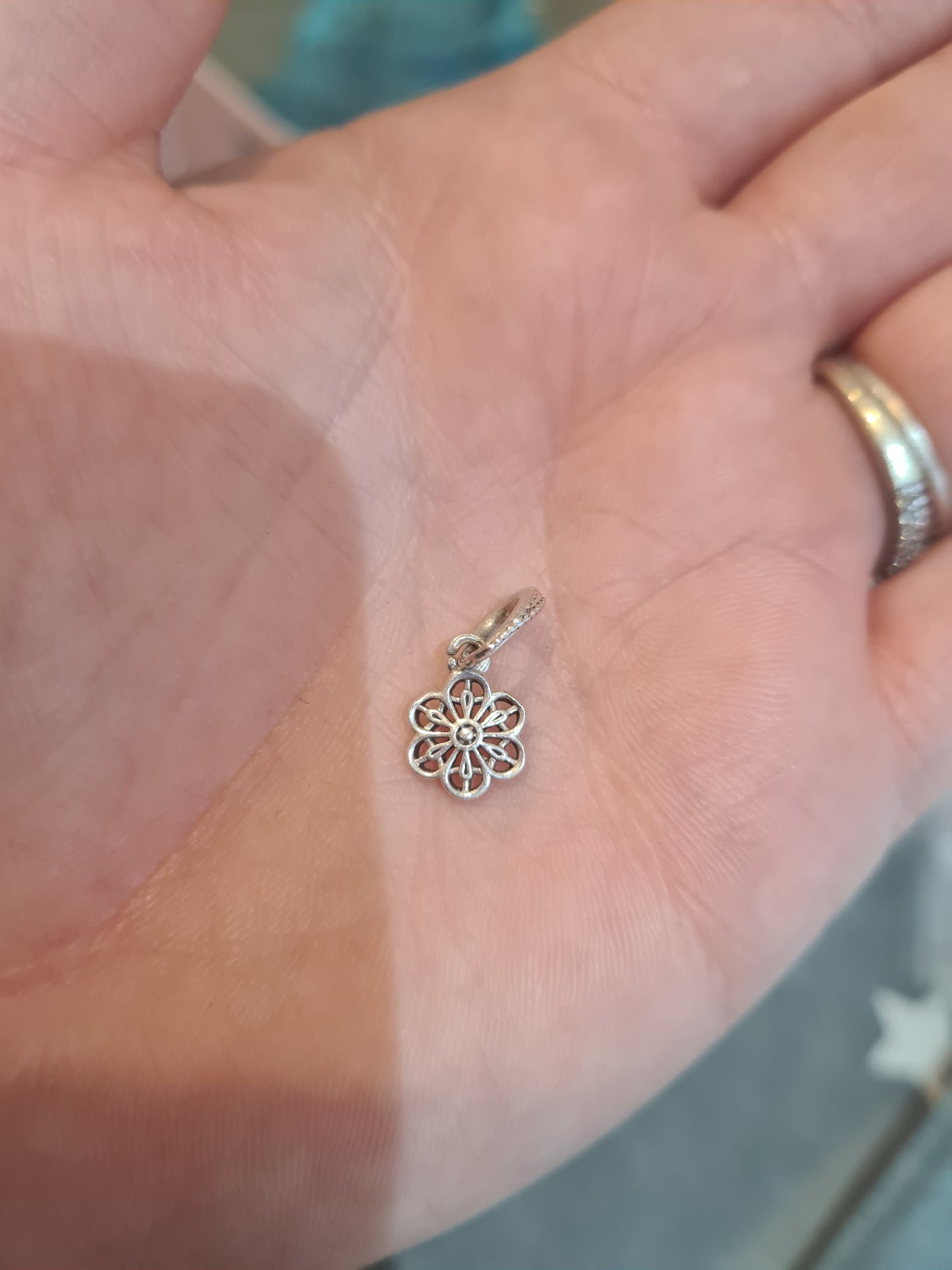 Genuine Pandora Little Floral Daisy Lace Pendant Charm