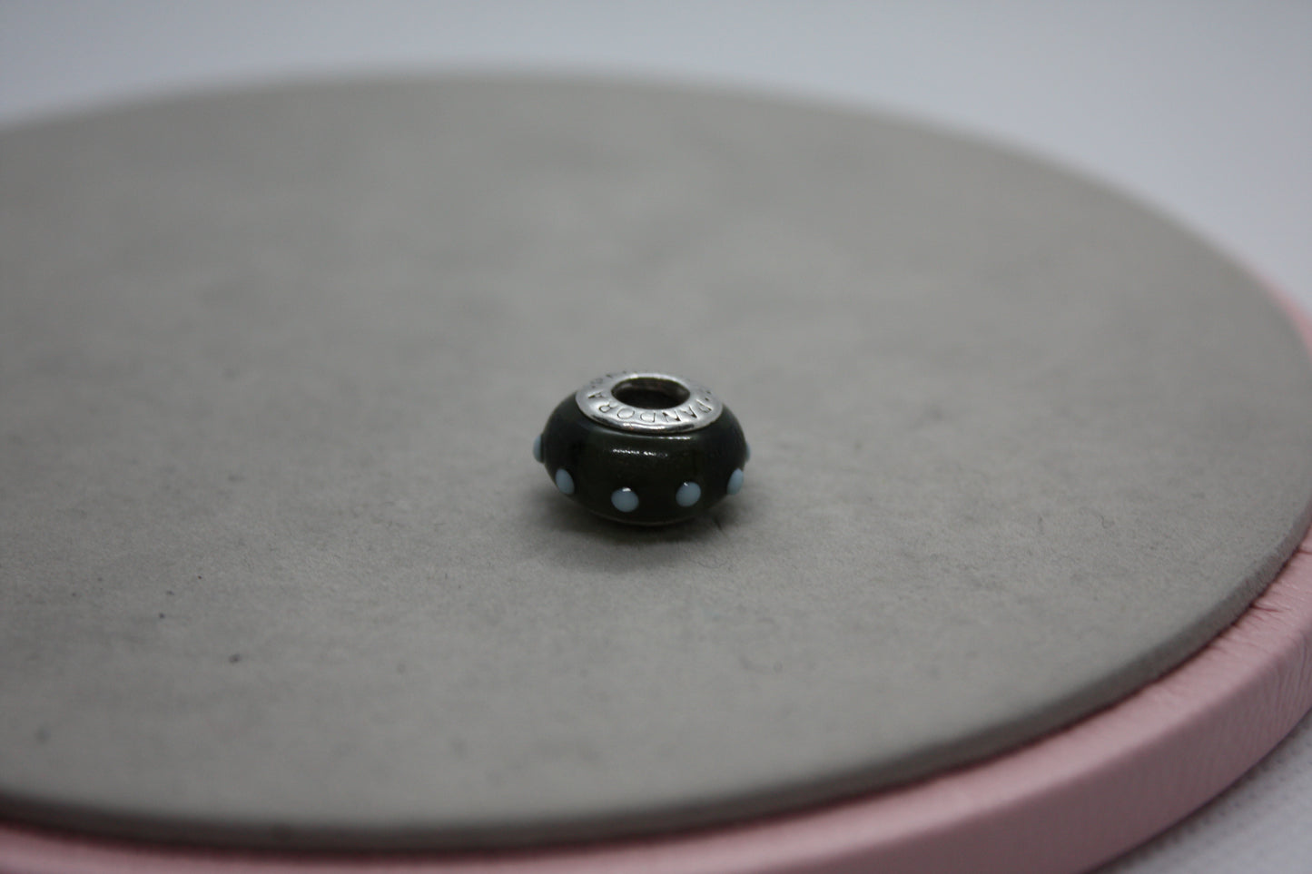Genuine Pandora Murano With White Dots Green Seeing Spots