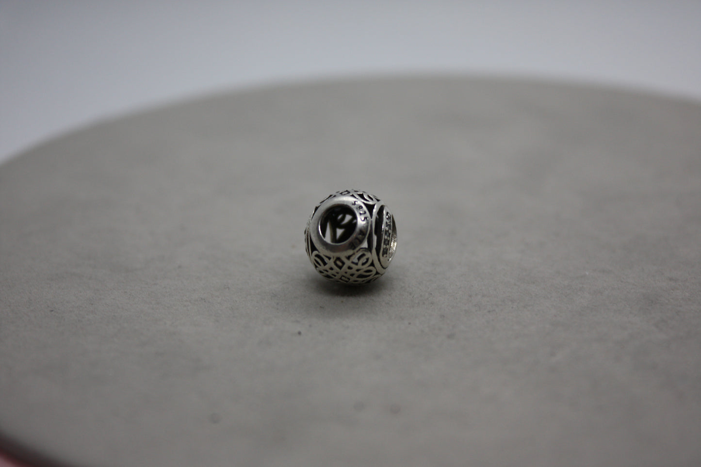 Genuine Pandora vintage Letter O Charm