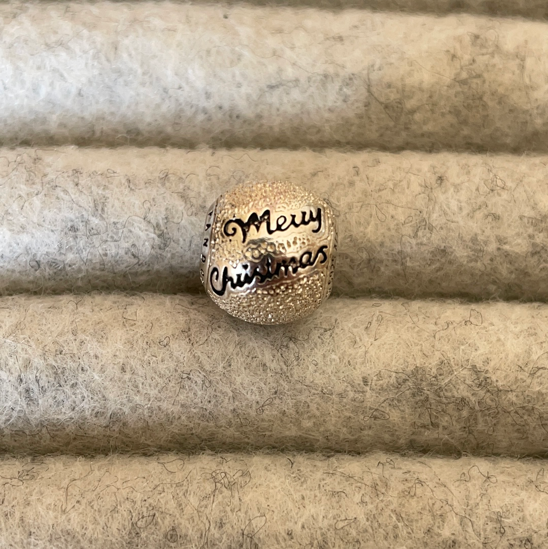 Genuine Pandora Christmas Silver Textured Merry Christmas Charm