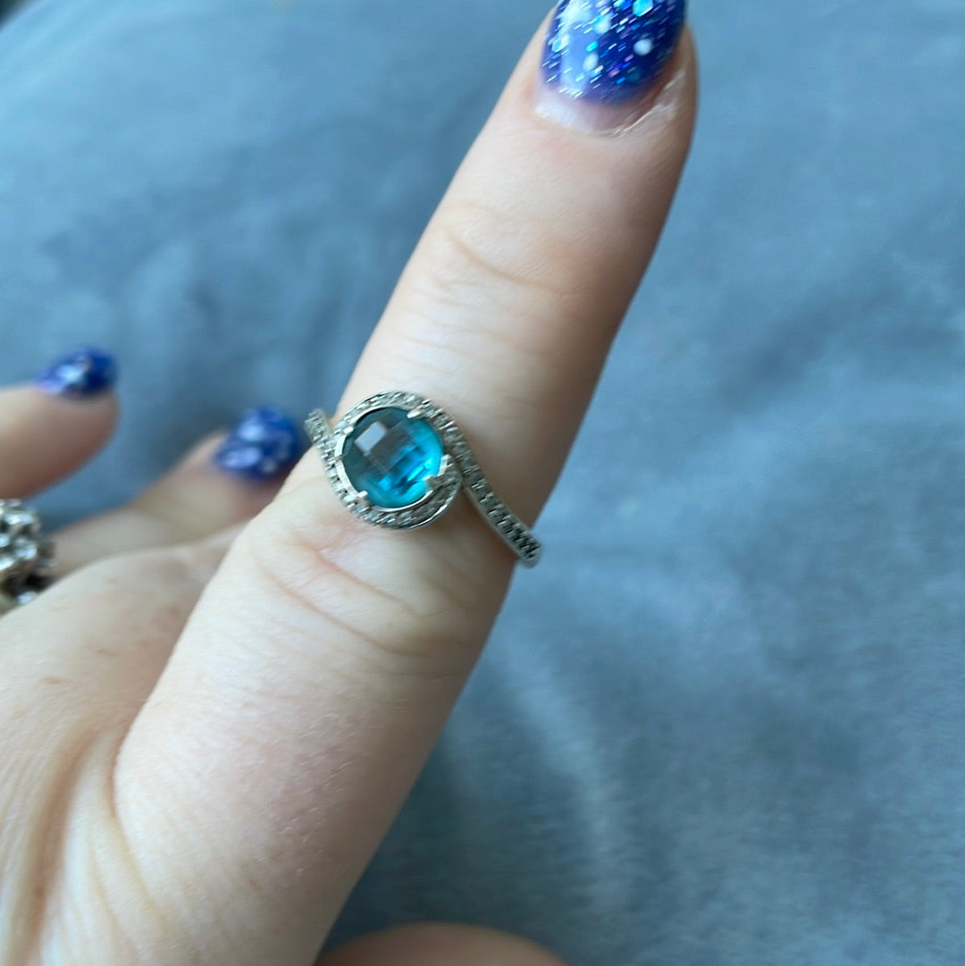 Genuine Pandora Radiant Embellishment Blue Stone Pave Ring 56