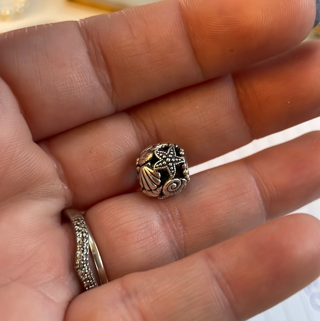 Genuine Pandora Seashell and Starfish Charm in Plain Silver Openwork Summer