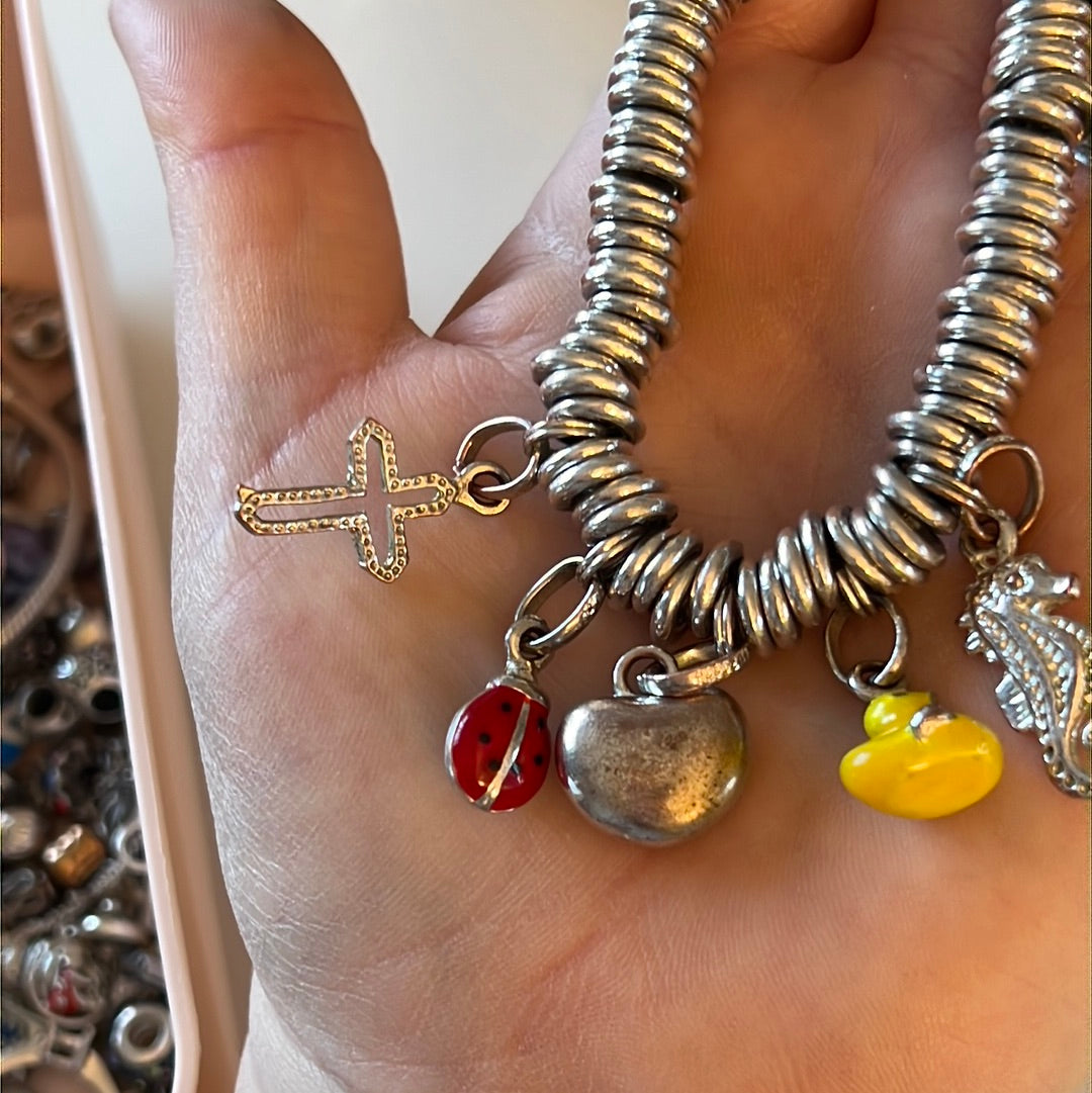 Genuine Links of London Medium Large Sweetie Charm Bracelet With 5 charms