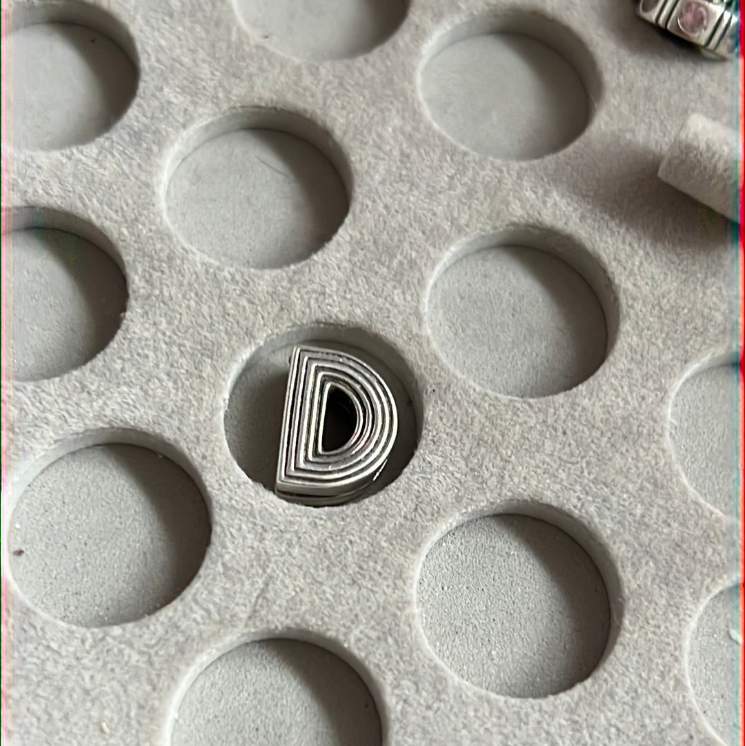 Genuine Pandora Reflexions D Letter Clip