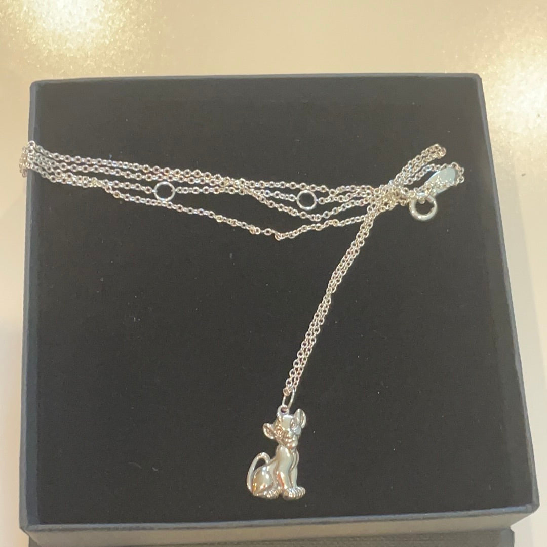 Genuine Chamilia Brand New in Box Disney Lion King Simba Necklace