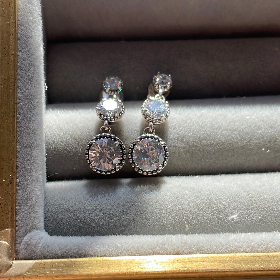 Unbranded Sterling Silver Vintage Pave CZ Circle Dangle Earrings