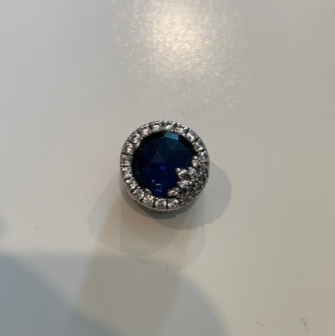 Genuine Pandora Dazzling Blue Frozen Snowflake Cz Charm