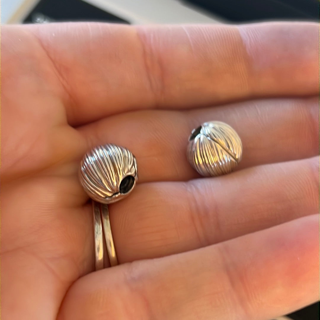 Genuine Pandora Pair of Lined Clips Sold As a Pair