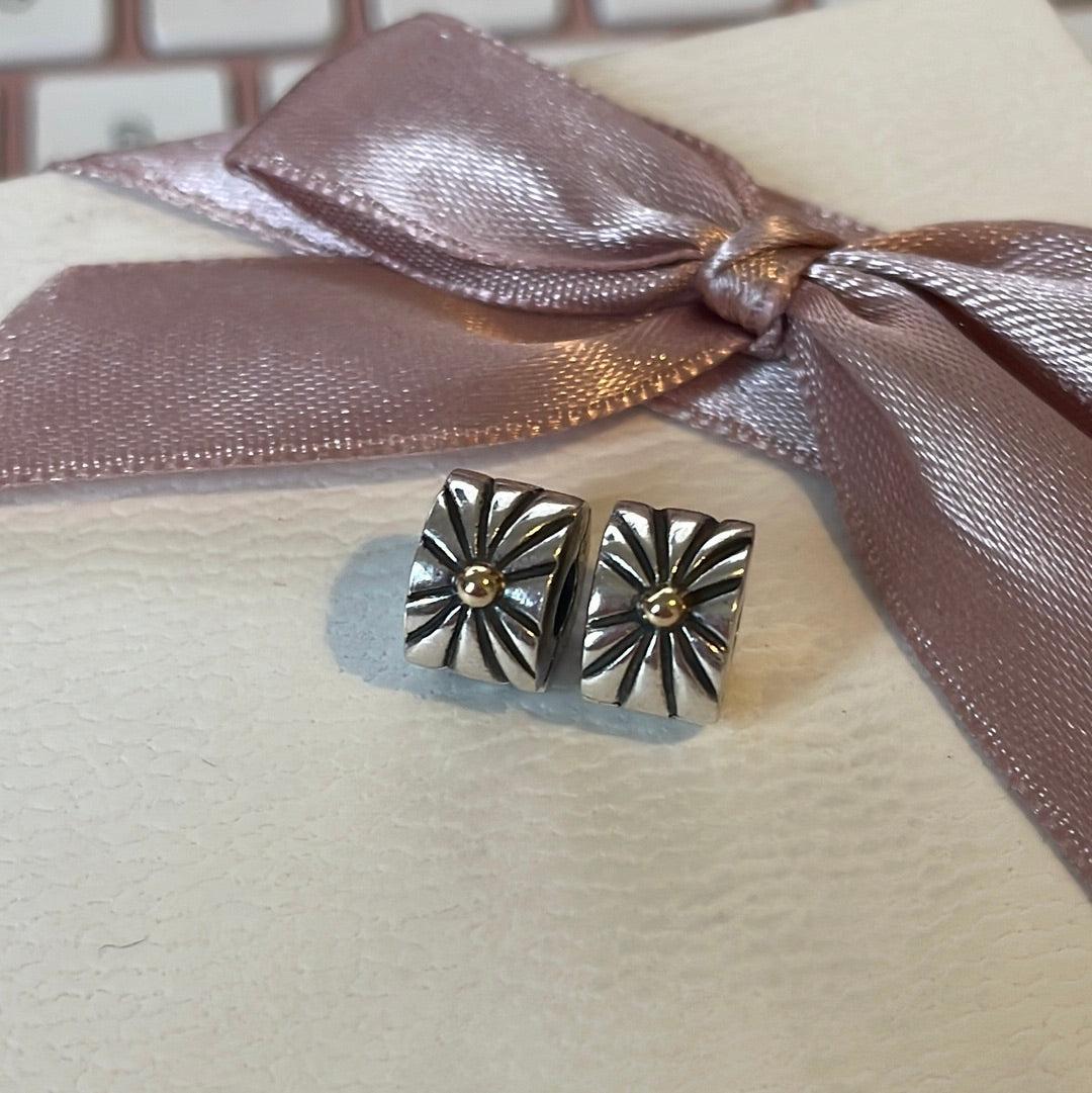 Genuine Pandora Two Tone Sunburst Clip(s)