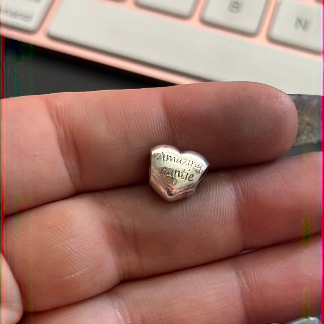 Genuine Pandora Amazing Auntie Charm Heart
