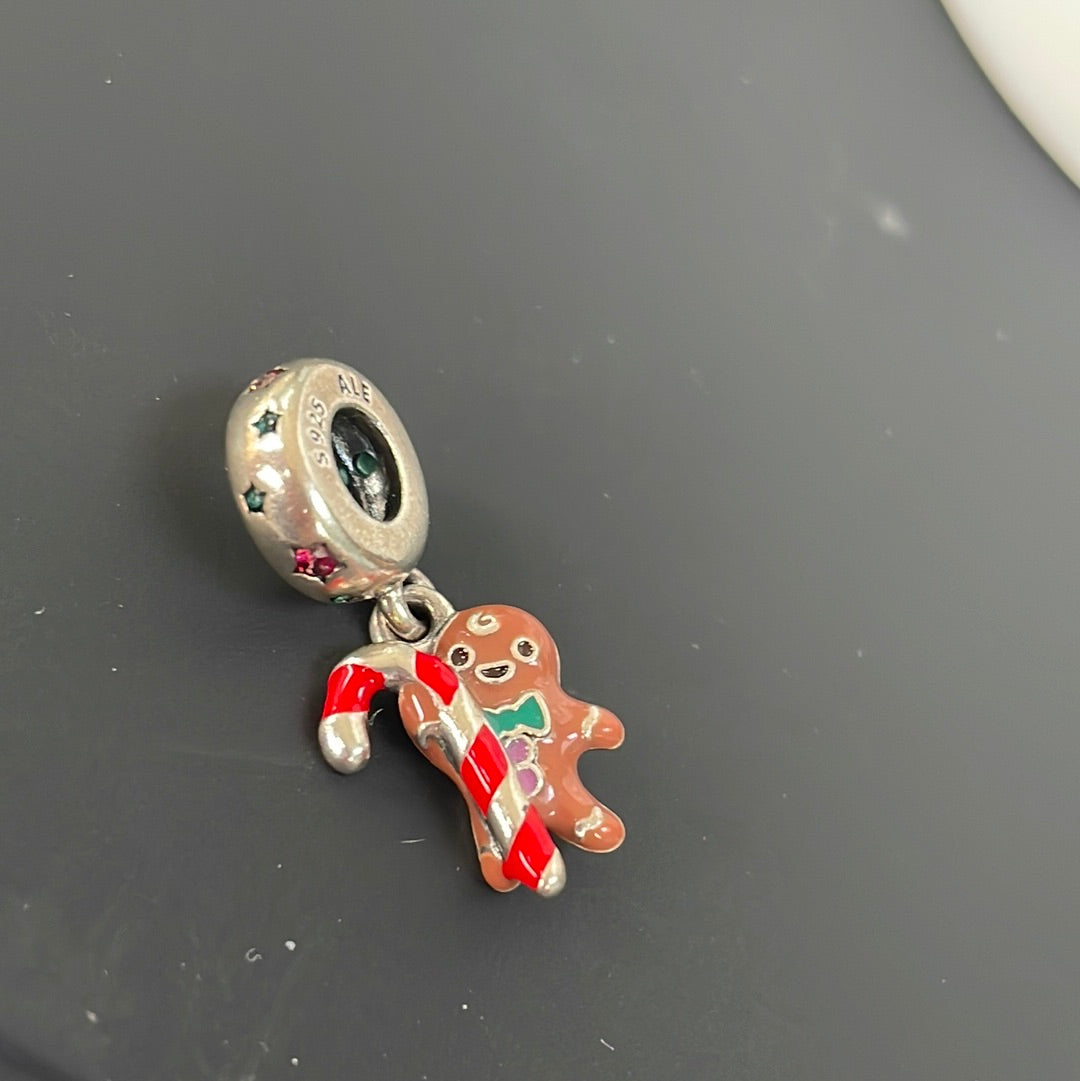 Genuine Pandora New Style Pave Gingerbread Man Dangle Enamel Christmas Charm