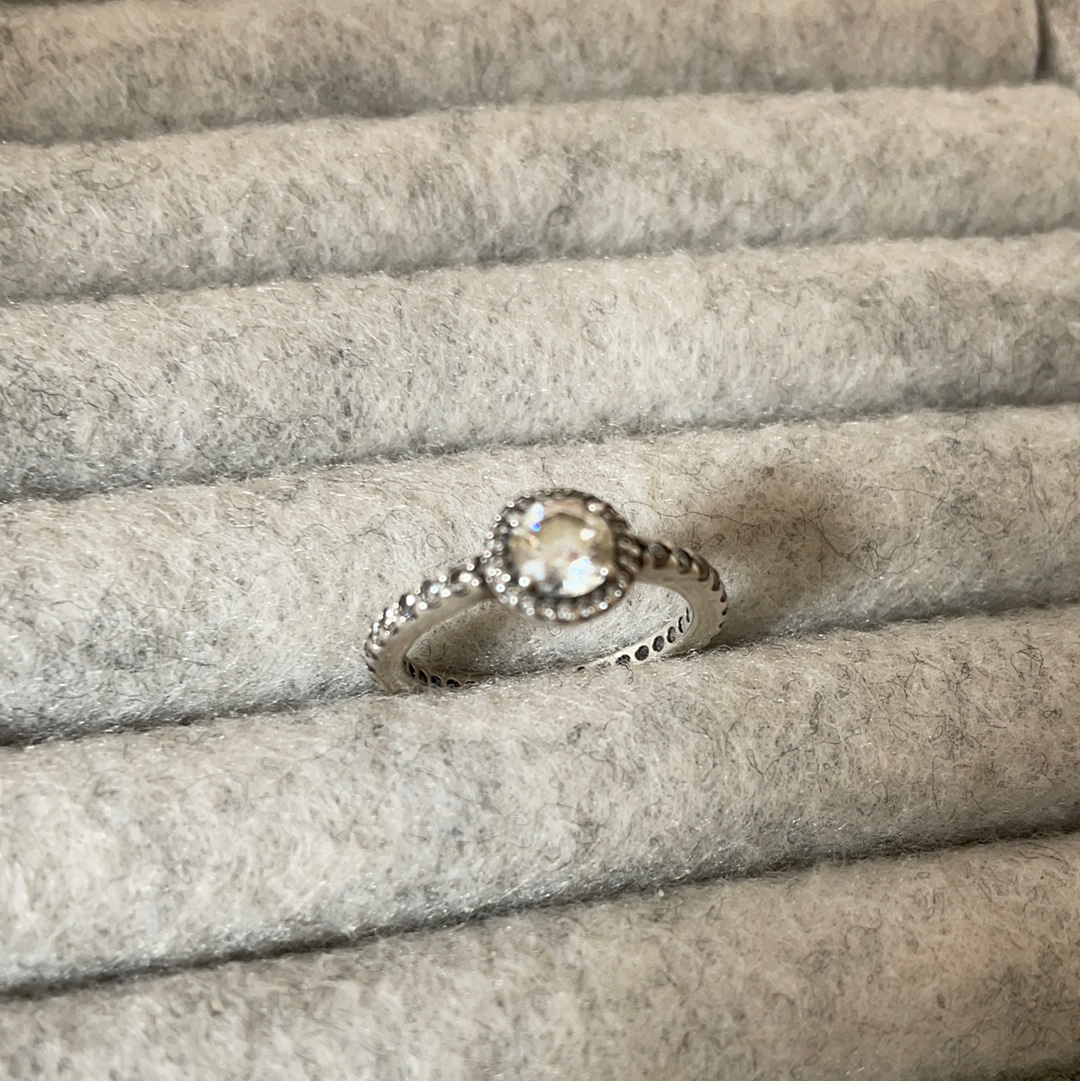 Genuine Pandora Pave Circle Clear CZ Stone Ring Size 54
