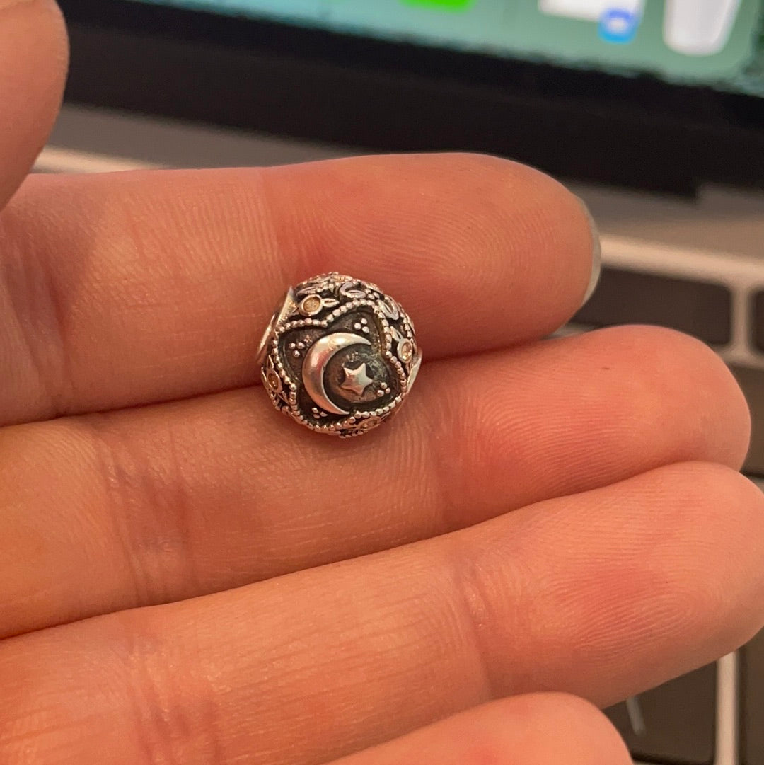 Genuine Chamilia Spiritual Totem Moon and Star Charm