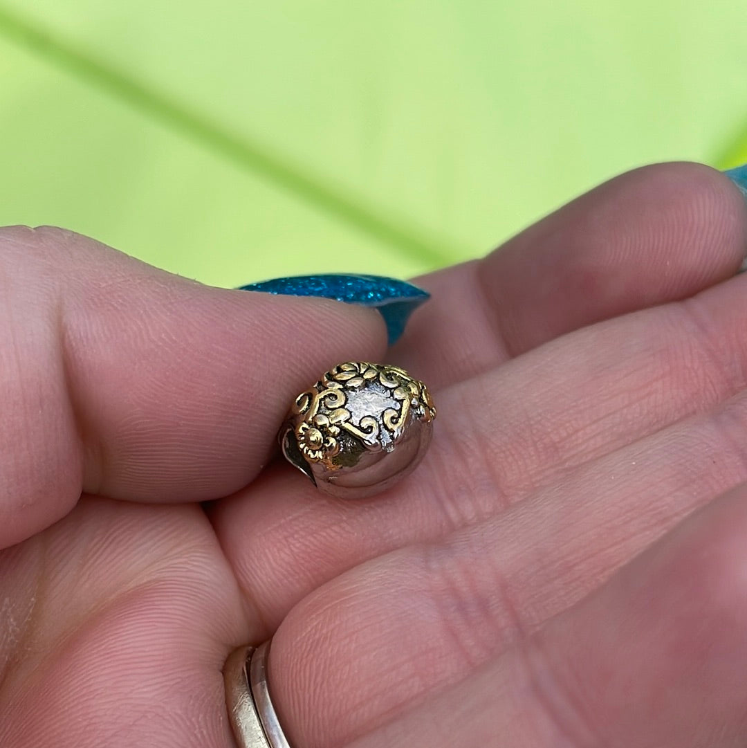 Skull Charm With Gold Tone Roses