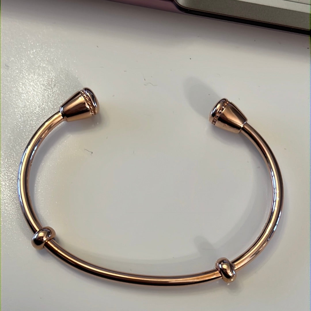 Genuine Links of London Rose Gold Vermeil Medium Cuff Bracelet 18cm BN