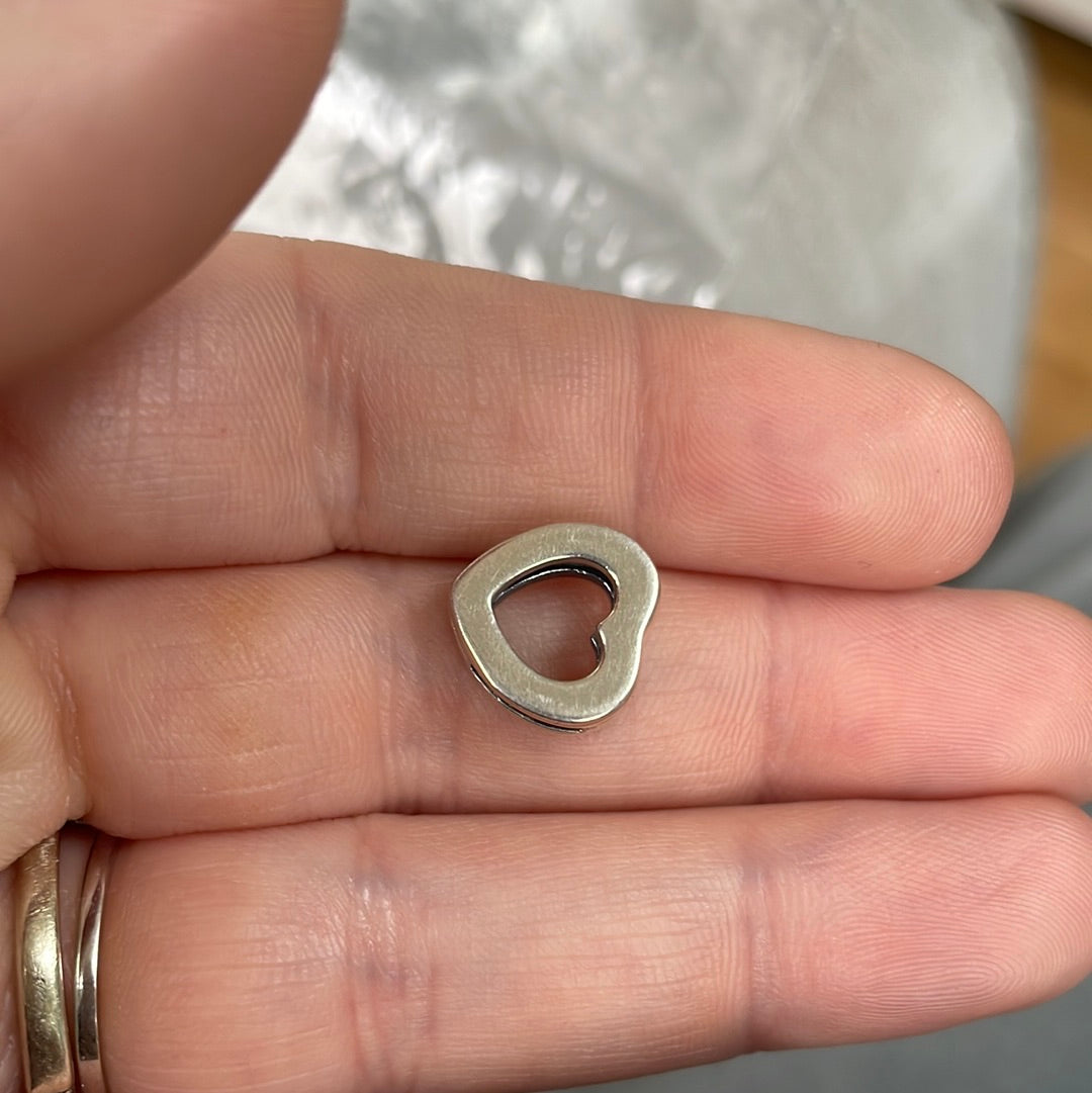 Genuine Pandora Plain Silver Heart Openwork Reflexions Clip Charm