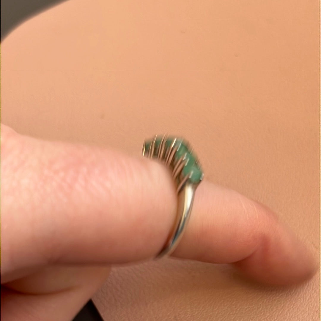 Sterling Silver Ring Beautiful Jade Green Square Stones 56