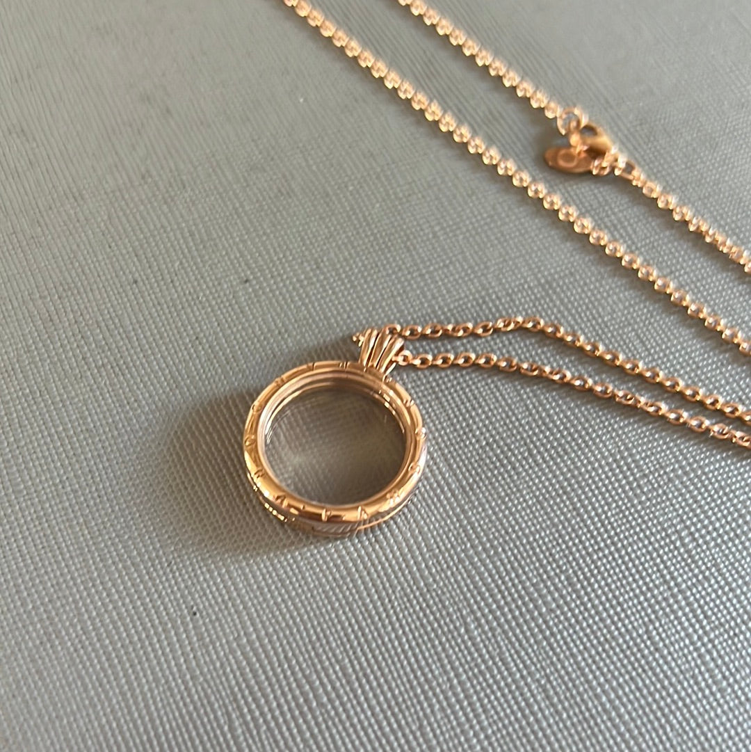 Genuine Pandora Rose Gold Medium Memory Locket Petite Pendant With 45cm Rose Gold Chain