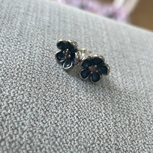 Genuine Pandora Black Viola Flower CZ Spinel Earrings Retired VERY Rare HTF