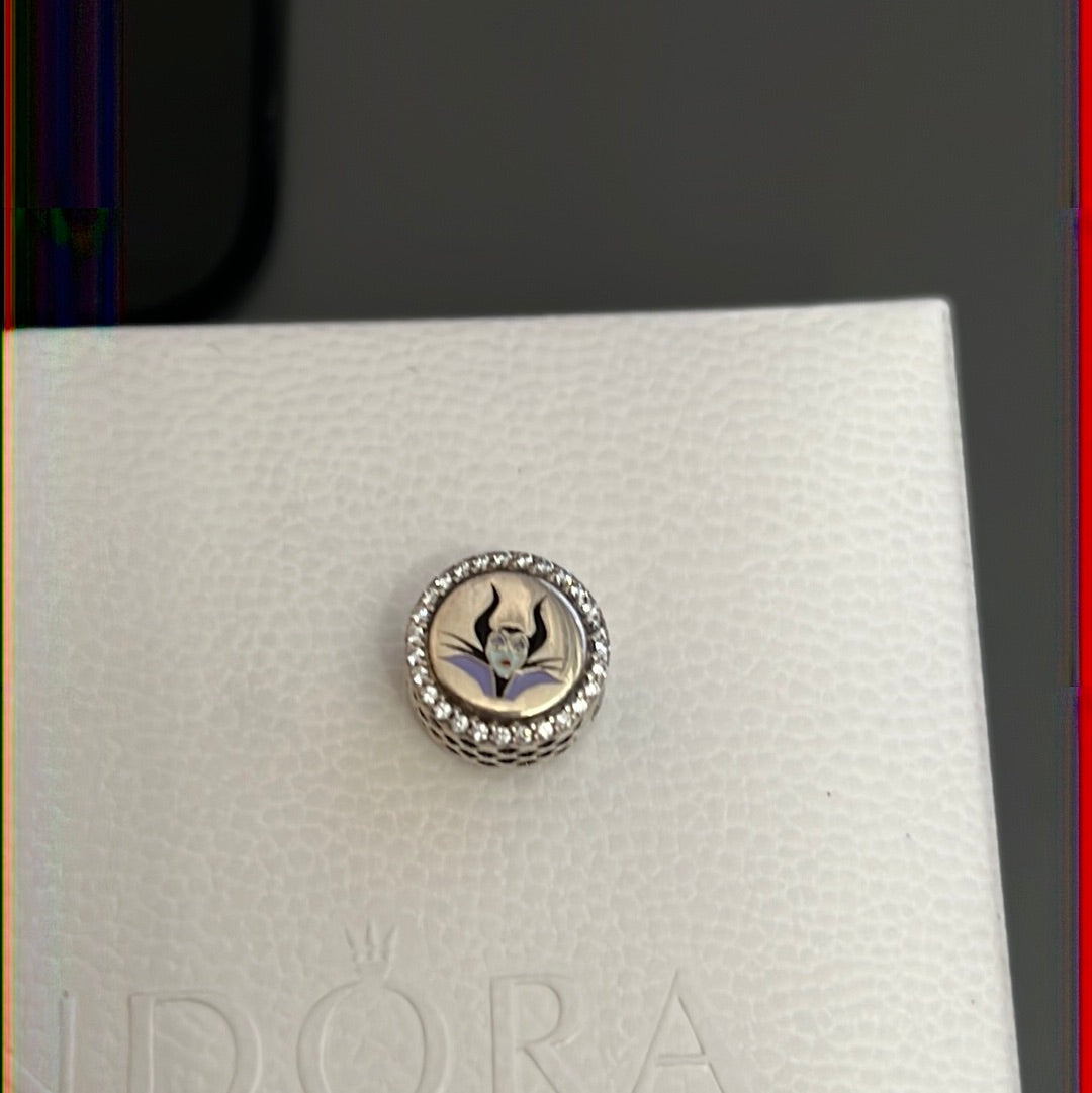 Genuine Pandora Disney Parks Exclusive Mistress of all Evil Maleficent Enamel Pave Charm