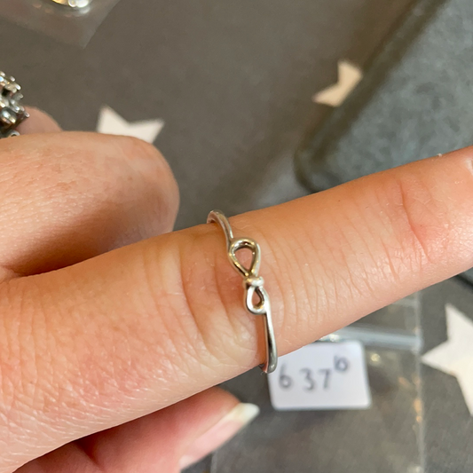 Genuine Pandora Open Dainty Infinity Bow Ring Pandora Gift Size 58/60