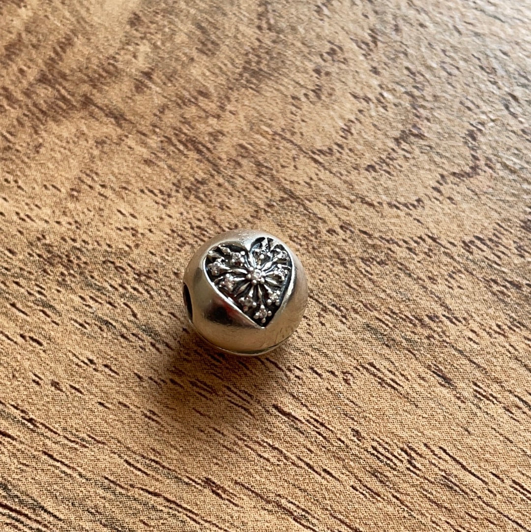 Genuine Pandora Snowflake You Melt My Heart Pave Clips