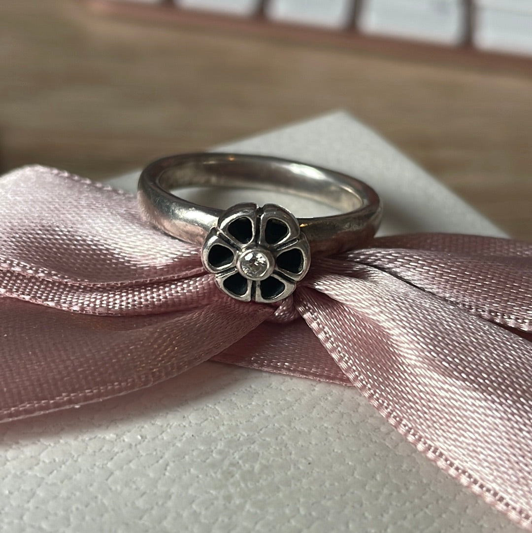 Genuine Pandora Daisy Open Flower Ring 52