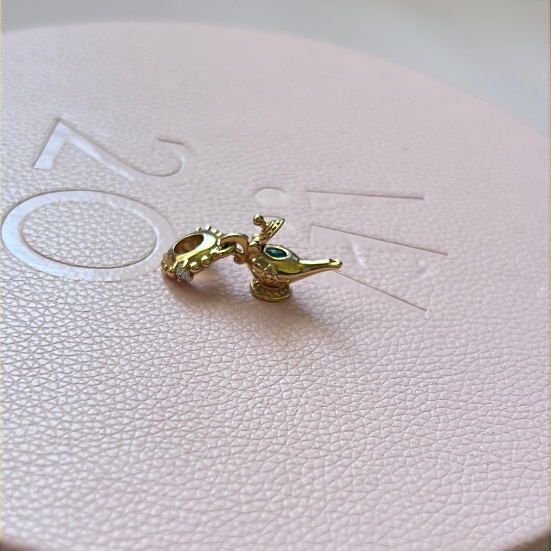 Genuine Pandora Disney Shine Gold Rare Aladdin Geni Lamp Dangle HTF