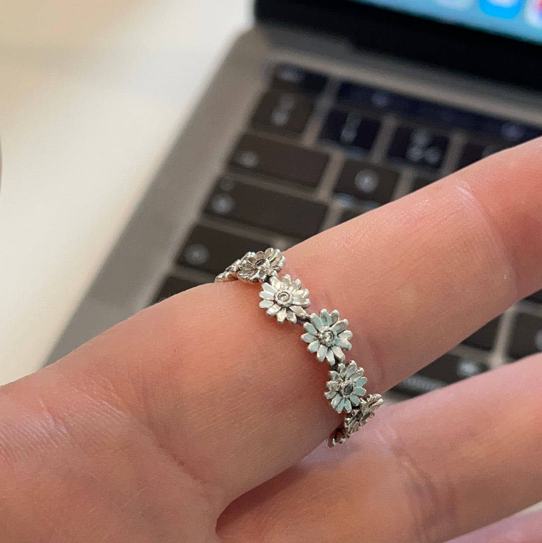 Genuine Pandora Pave New Style Flower Crown Daisy Ring Size 50