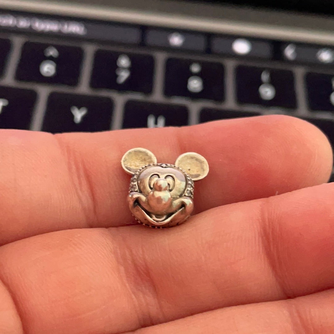 Genuine Pandora Disney Mickey Mouse Limited Edition 2015 Pave Charm Clip