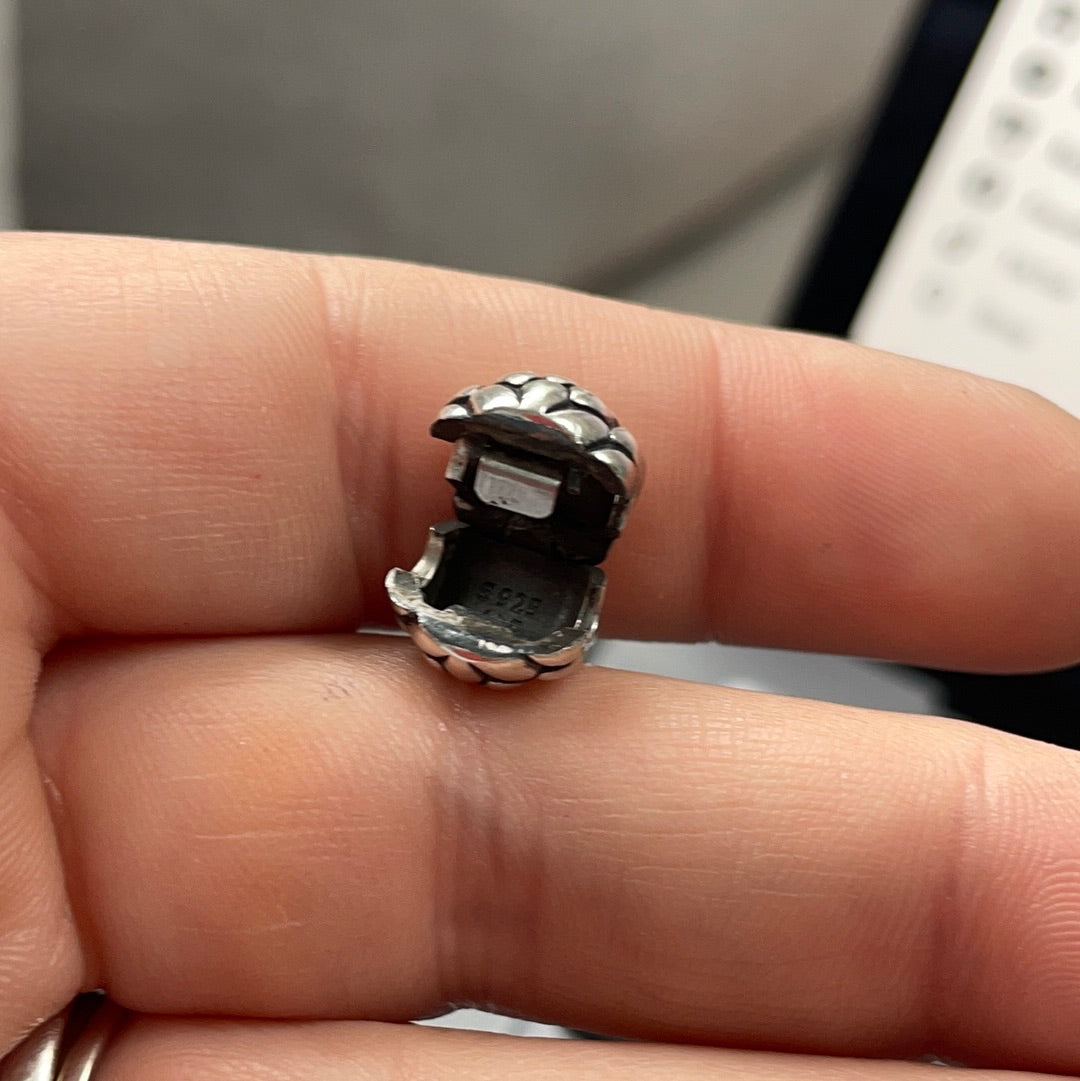 Genuine Pandora Single Clip Retired Rare Artichoke Clip