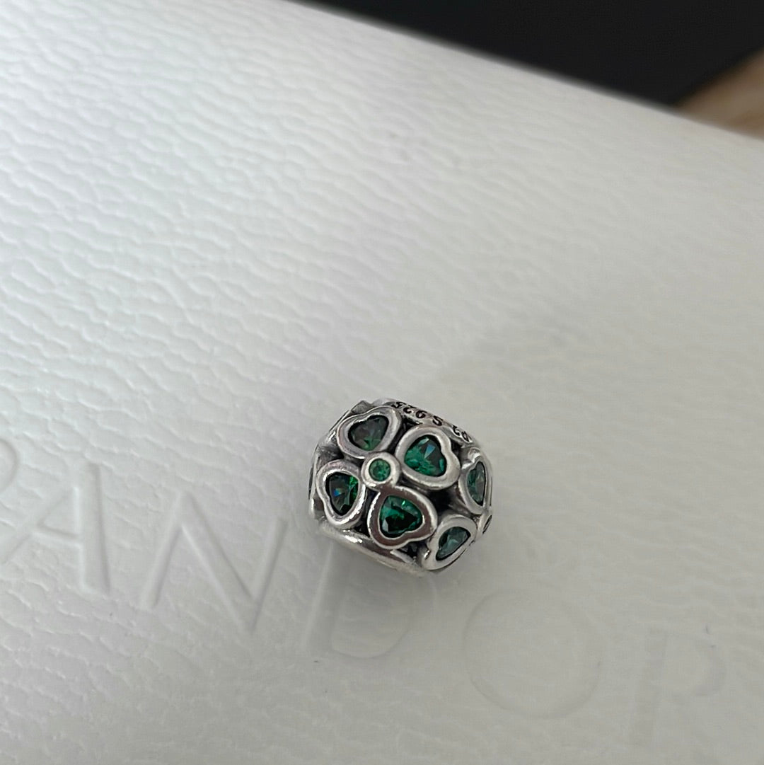Genuine Pandora Clover Green Glass Charm Openwork ONE