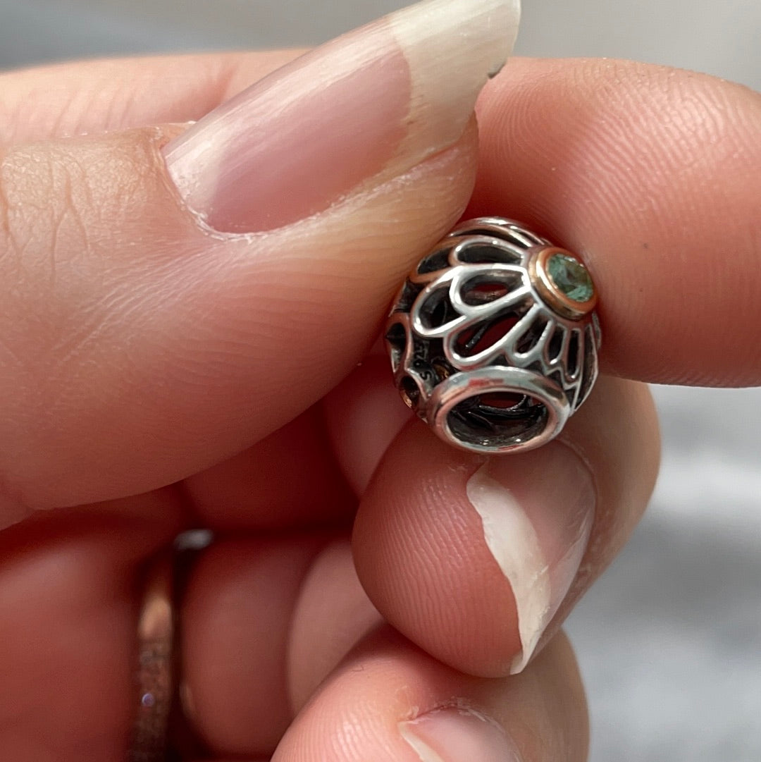 Genuine Pandora Two Tone Vintage Allure Openwork Peridot Charm