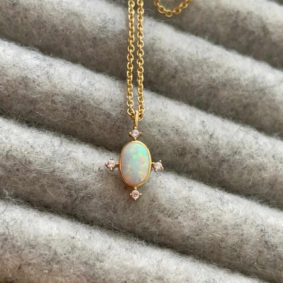 Brand New Gold Plated Sterling Silver Argento Opal and CZ Dainty Necklace STUNNING