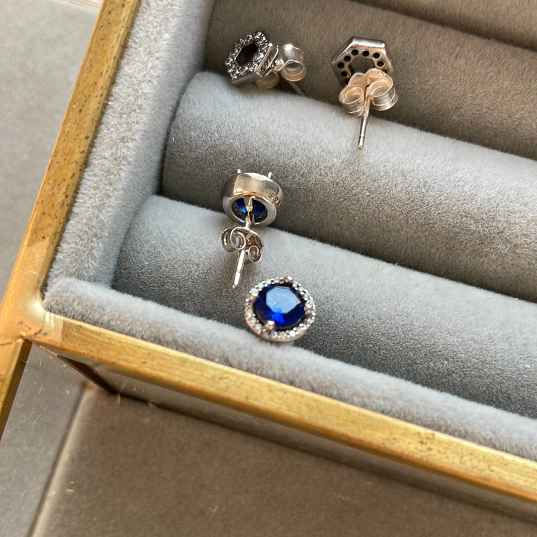 Unbranded Sterling Silver Pave Circle Blue Pave Earrings Small Stud Earrings