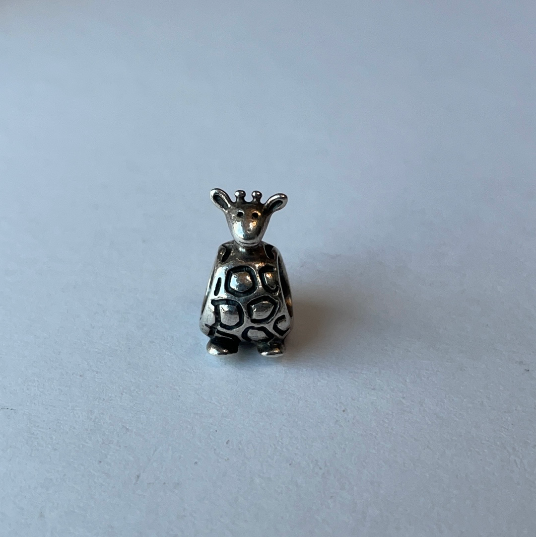 Genuine Pandora Retired Giraffe Charm