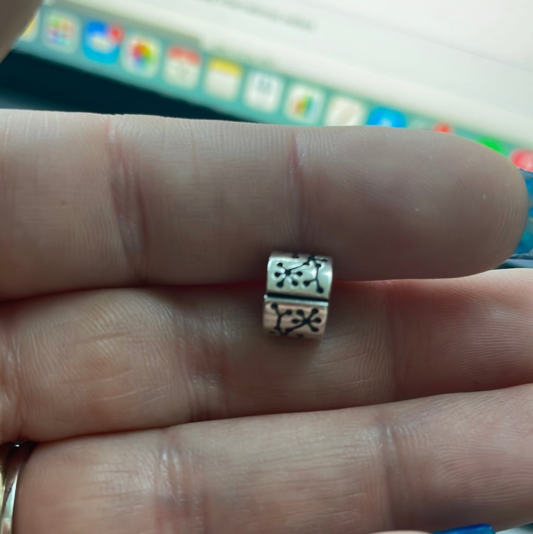 Genuine Pandora Retired Lucerne Breast Cancer Clips Retired