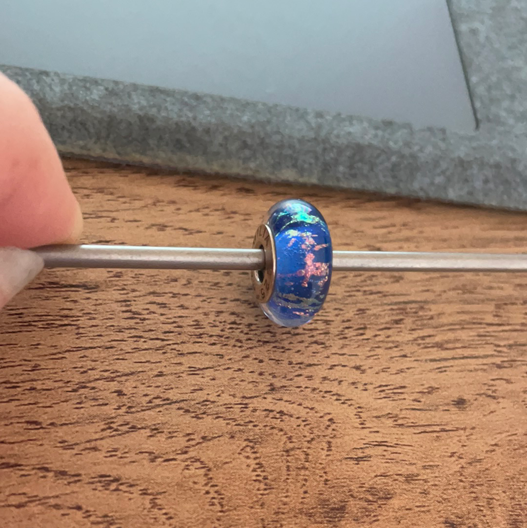 Genuine Chamilia Blue Pink Green and Gold BEAUTIFUL Foil Murano Charm