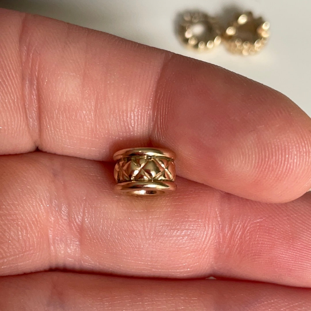 Genuine Pandora Solid 14ct Gold Quilted Criss Cross Line Charm HTF